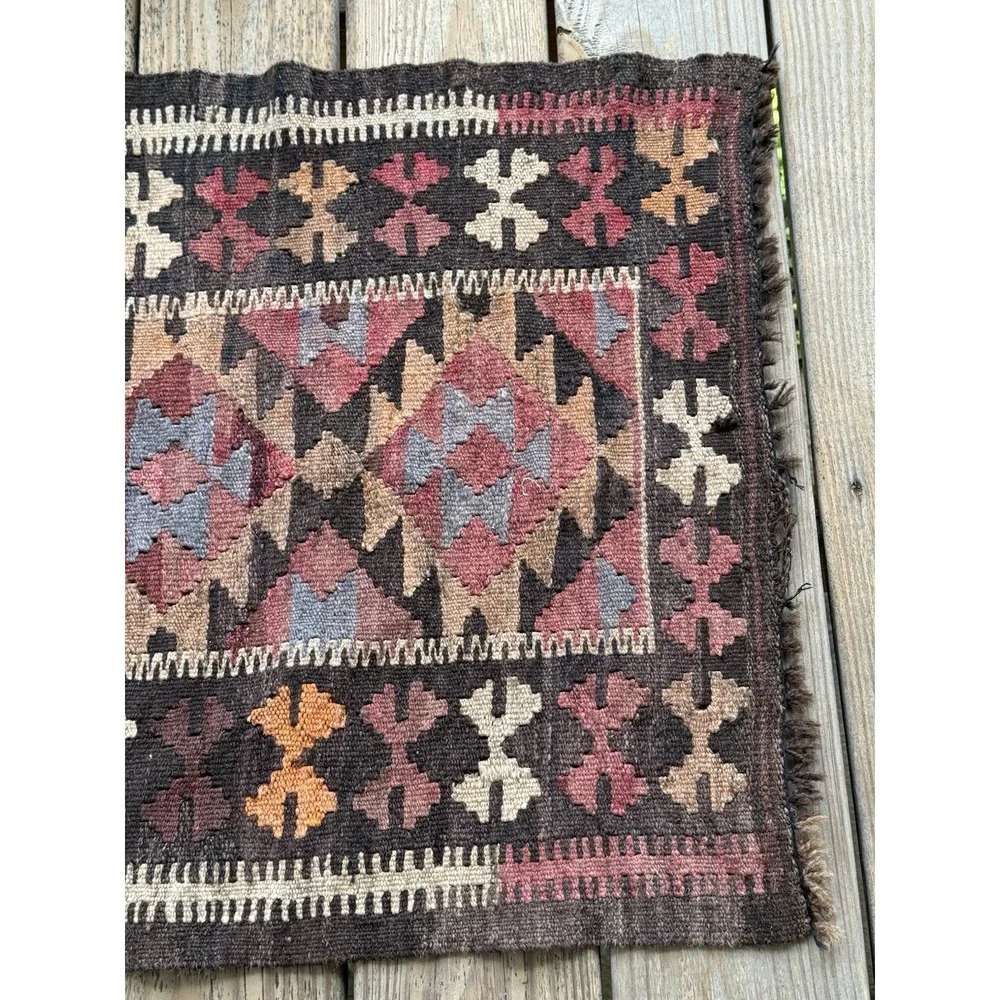Vintage Kilim 26x22.5